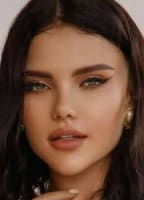 ALEXANDRA OZZ  ALEXANDRA OZERIANSKA