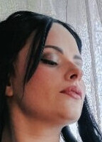 EVA DEVORE