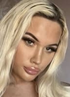 HOLLYAURORAXOX