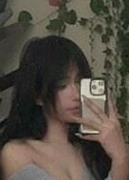 EMILIABEAR NUDE