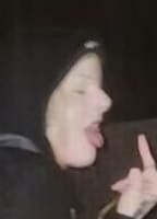 KVINNE