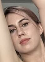 EMILYY.VIP