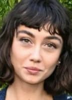 SYDNEY CHANDLER NUDE