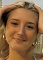 ZOE RISER  ZOE.RISER  ZOERISERR  ZOE.RISERR