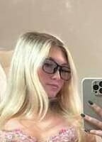 PEACHESEXCLUSIVE