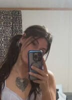 PEEKINGCHEEKS