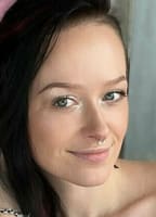 DEFINITELYNOTLURN NUDE