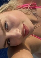 SCHEPENSLAURA CURVYCHUBGIRL