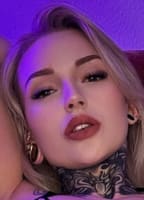 BOMBENBLONDIE NUDE