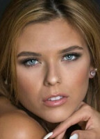 NEESY RIZZO NUDE