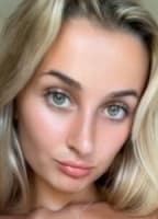 AMY MEECHAN