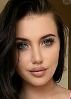 BRUNETTESTELLA