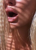 ISIZZU NUDE