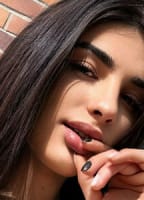 XLUCYGRAY