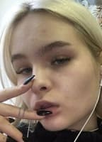 BLONDEBITCH69