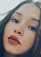ALLURINGCLAIIREE