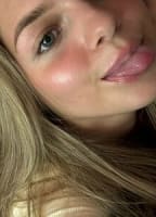 LYIAX NUDE