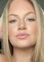 RYLIE FOX