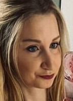 BLONDIIEGIIRL