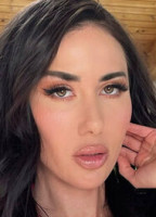 TAYLOR JEVAUX NUDE