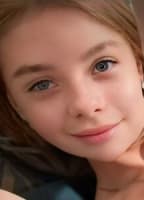 MIAWHITESZE1