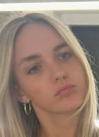 ITS-CHLOEEE
