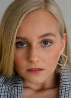 LAVINIA_KUSCHNEREIT