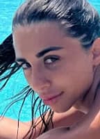 SARASFAMURRI NUDE