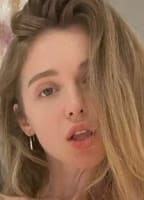 ANNA TSARALUNGA NUDE