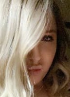 BUSTYVERONICA2
