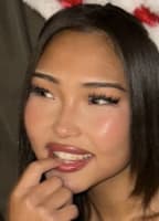 EMMI PEA NUDE