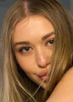 CUTEBLONDEEVY