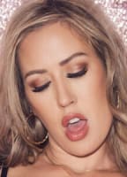 CAPRICAVANNI NUDE