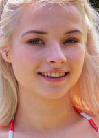 KEATON BELLE