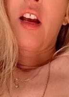 BUSTYBOOTYBLONDEFREE