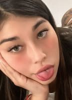 LOVELYMAGGIEFREE