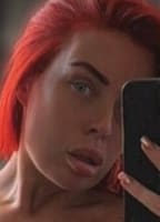 CURVYARI3L NUDE