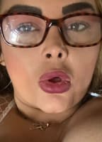 LILILOVEOFI