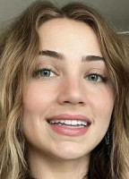 EMILY RUDD NUDE
