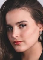 LARA KLI