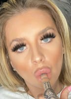 COURTNEYLEAHX