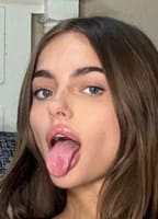 KINSLEY WYATT NUDE