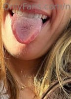 NOFACEMOM77 NUDE
