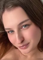SOPHIA FUCHS NUDE