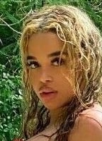 GISELLE LYNETTE NUDE