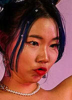 CHINGU AMIGA NUDE