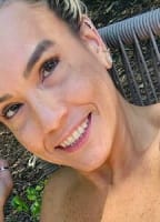 KARLATHEHOTWIFE