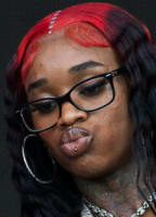 SEXYYRED