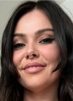 VIKKI BLOWS NUDE