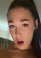 ELLDESIRABLE